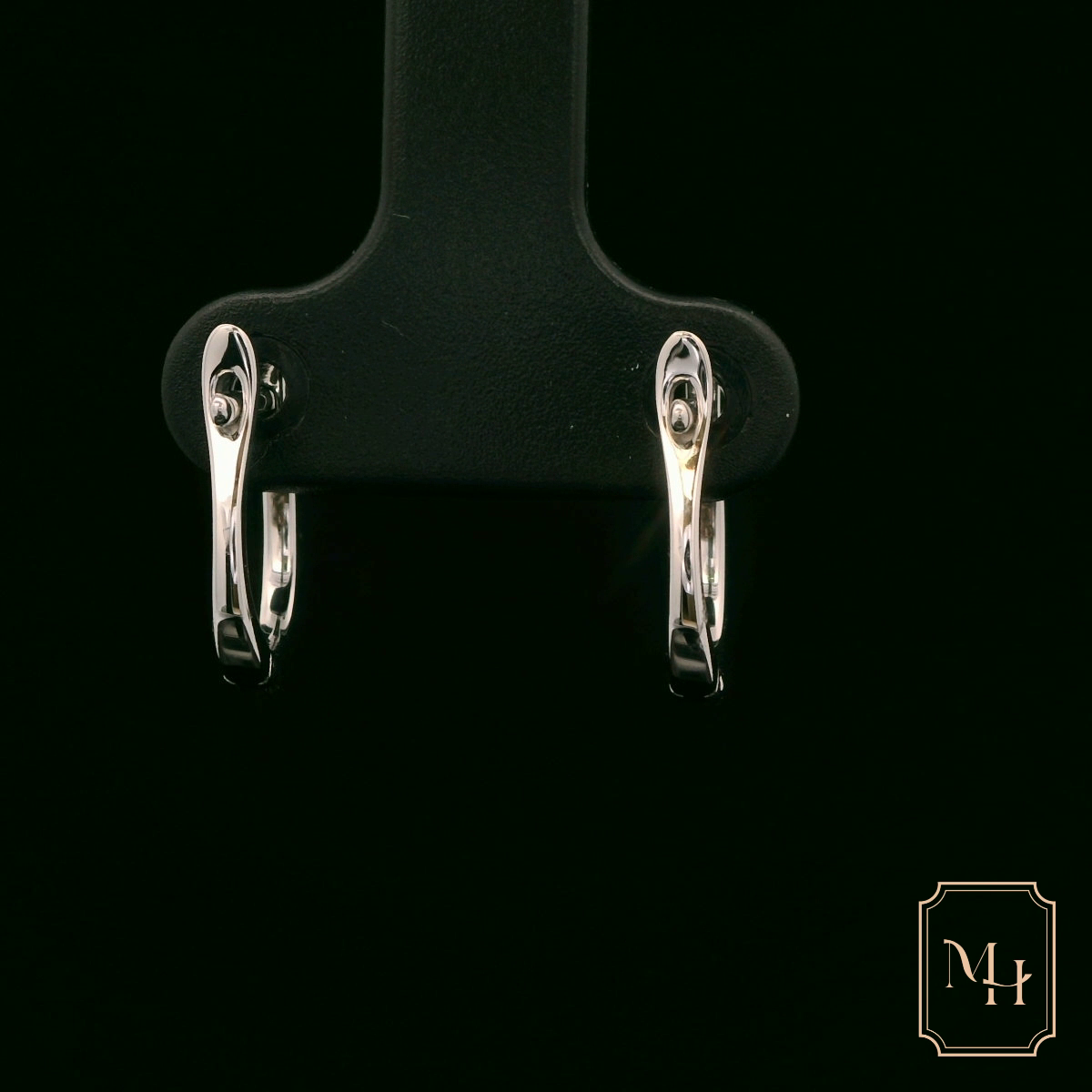 Diamond-Horseshoe Earrings