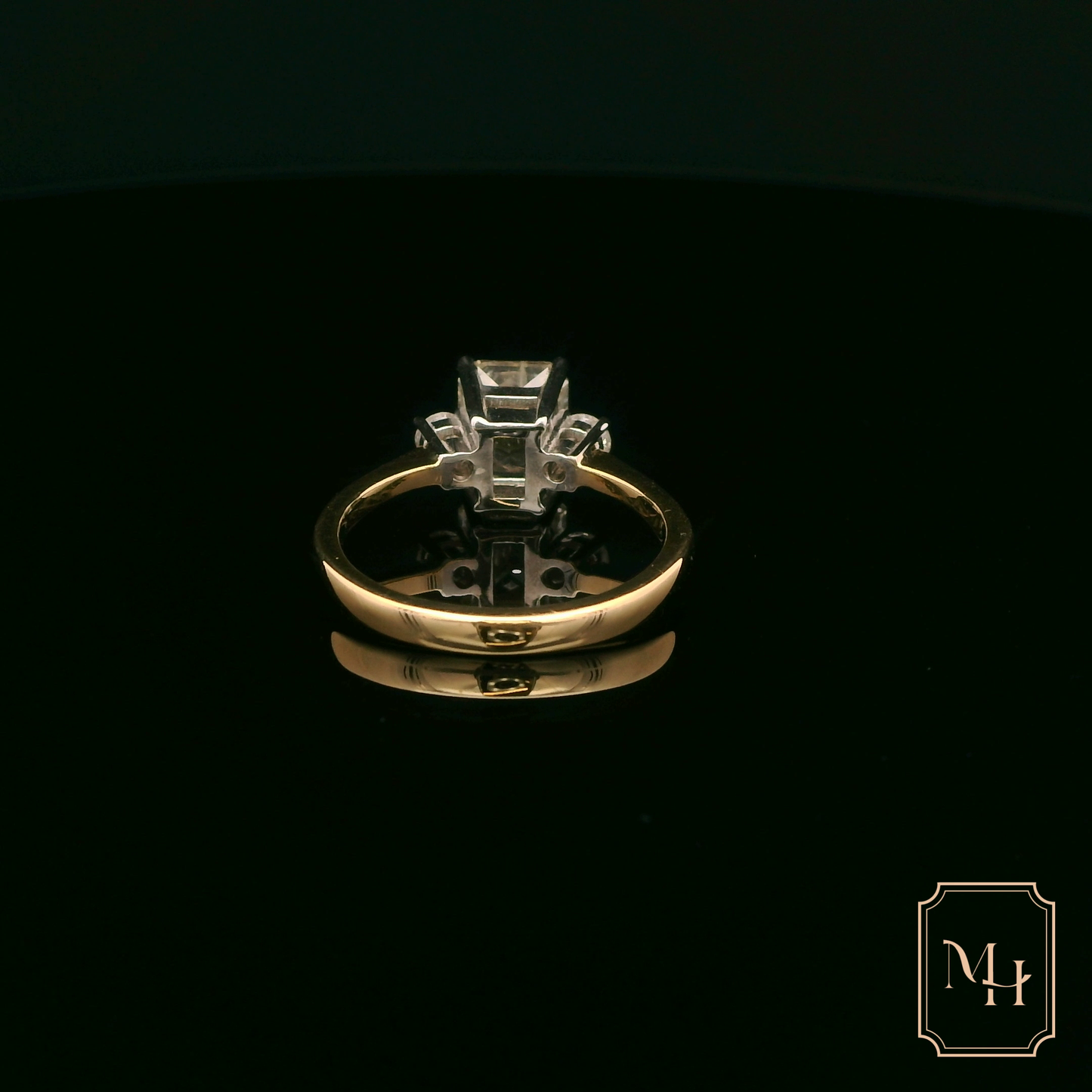 Yellow Sapphire & Diamond Ring