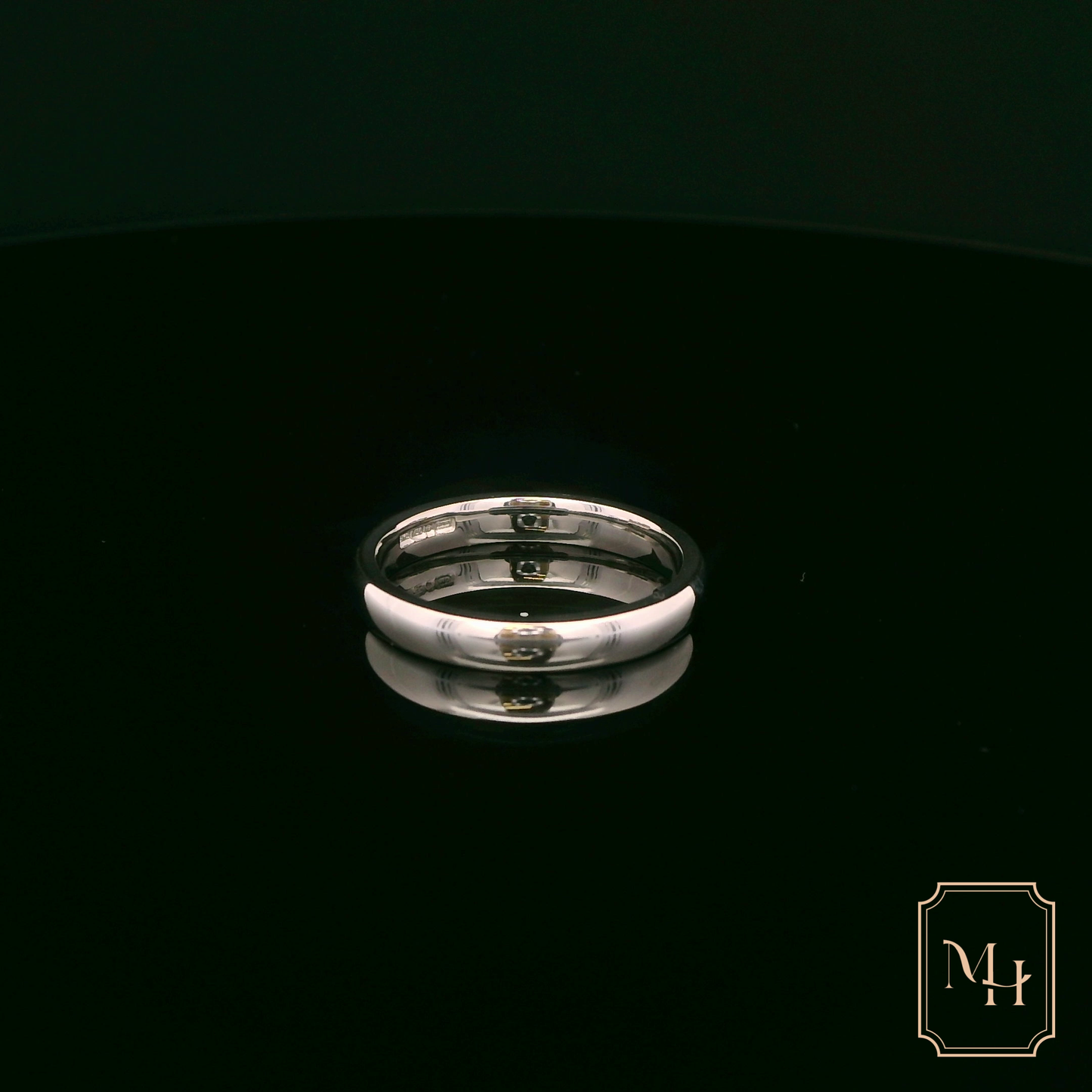 Gold Wedding Band Ring
