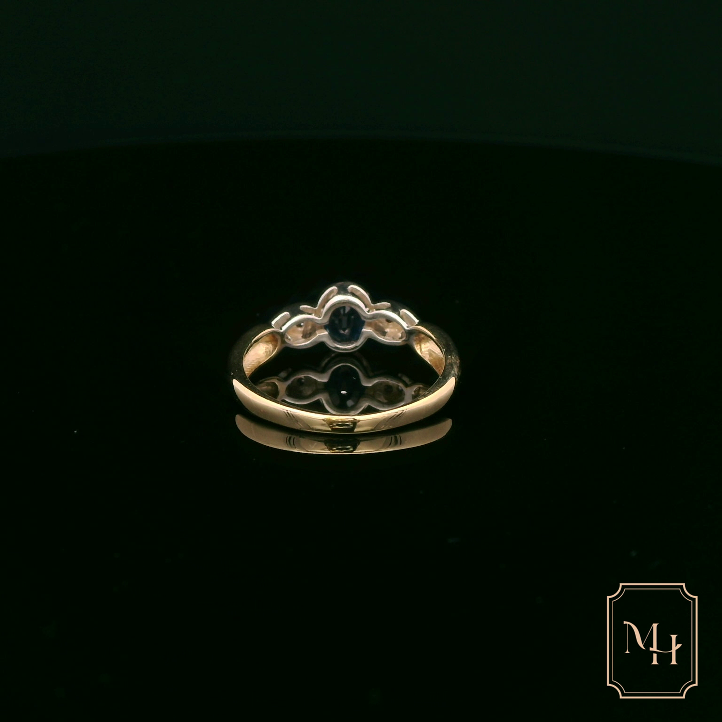 Sapphire & Diamond Rub-Over Ring