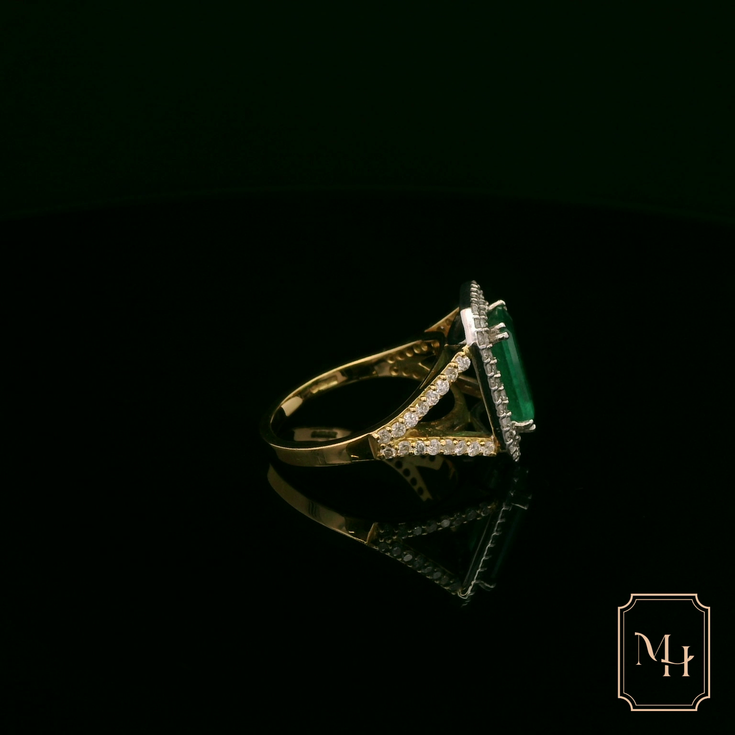 Emerald & Diamond Halo Ring