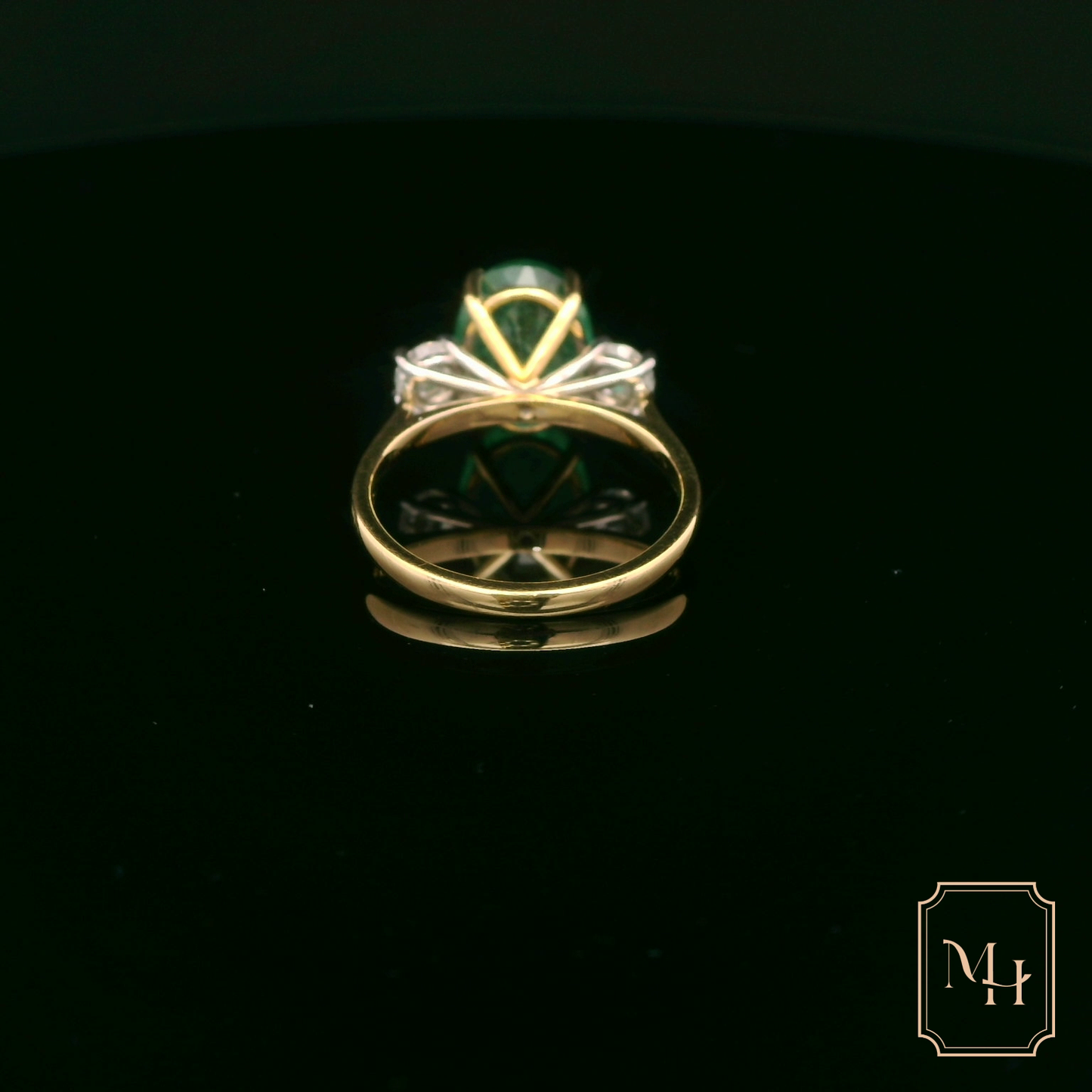 Oval-Cut Emerald & Diamond Ring