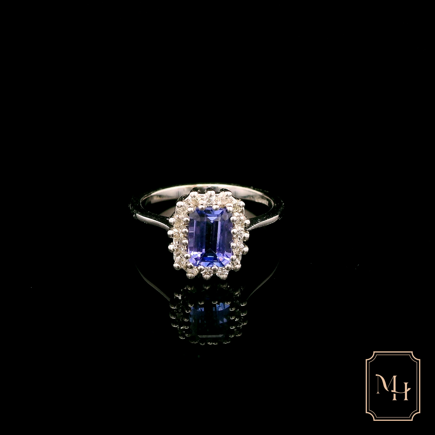 Elegant Tanzanite and Diamond Ring