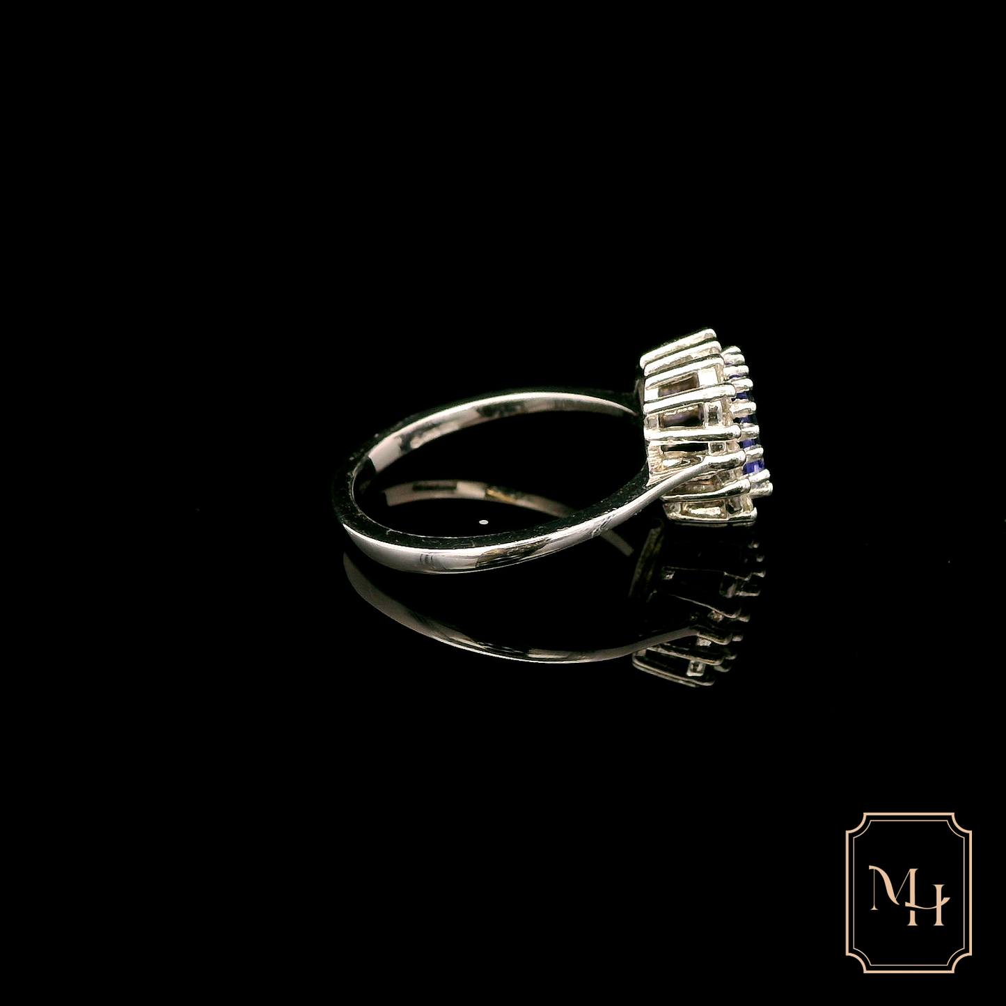 Elegant Tanzanite and Diamond Ring
