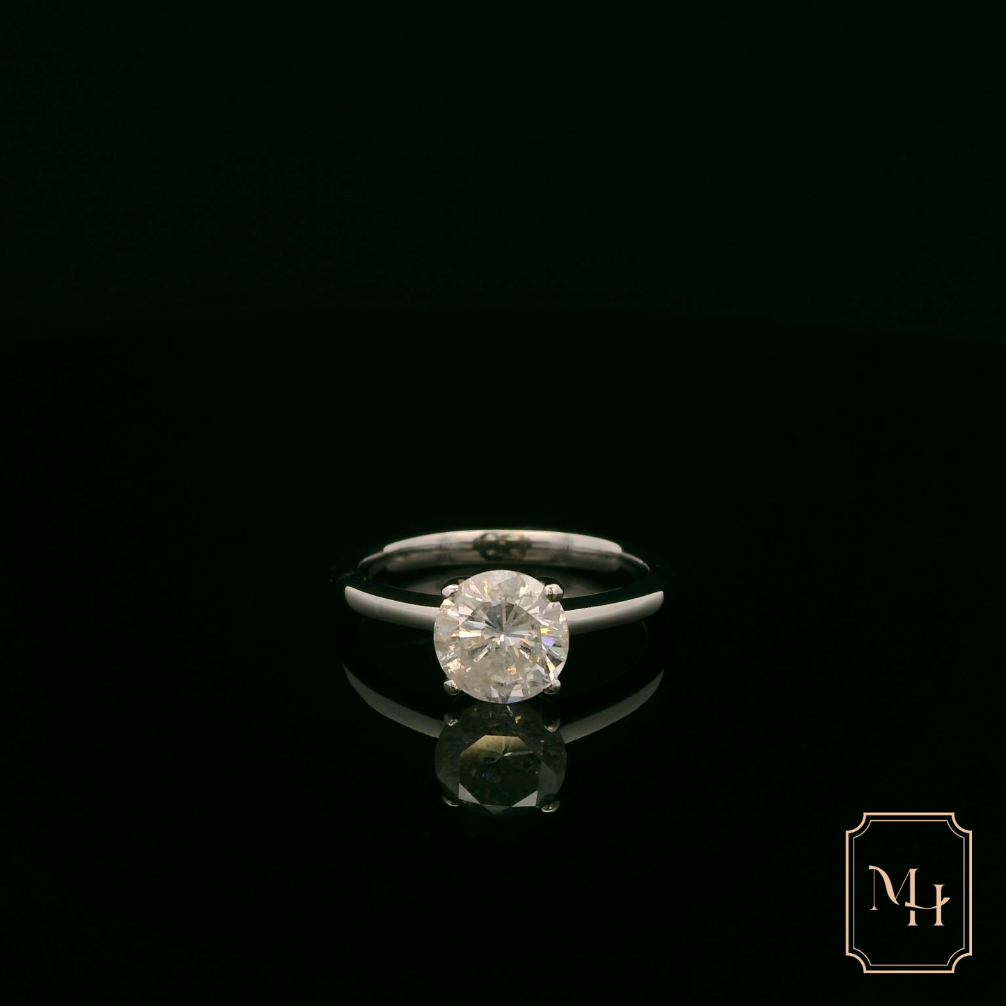 Elegant Diamond Engagement Ring