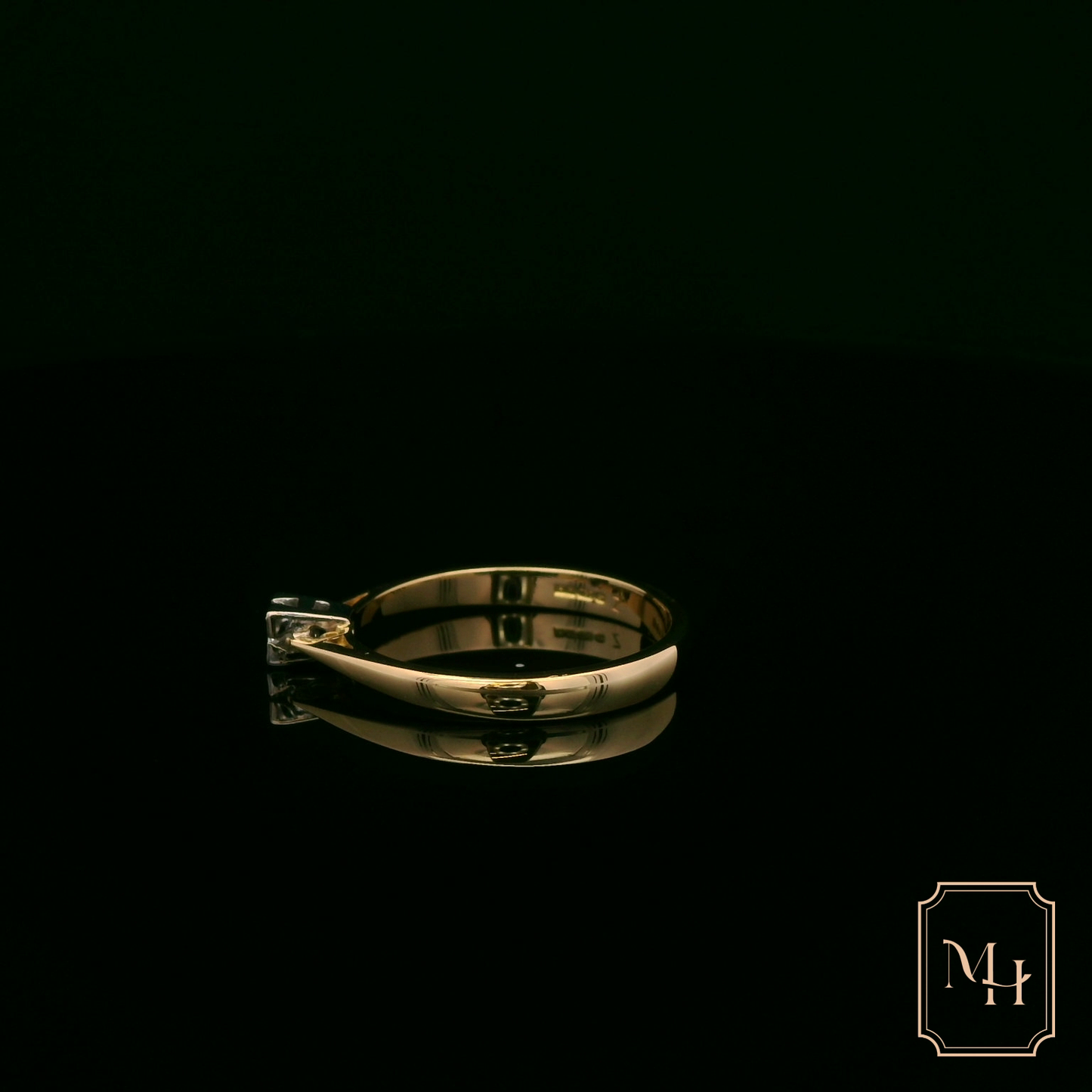 Single-Stone Diamond Ring
