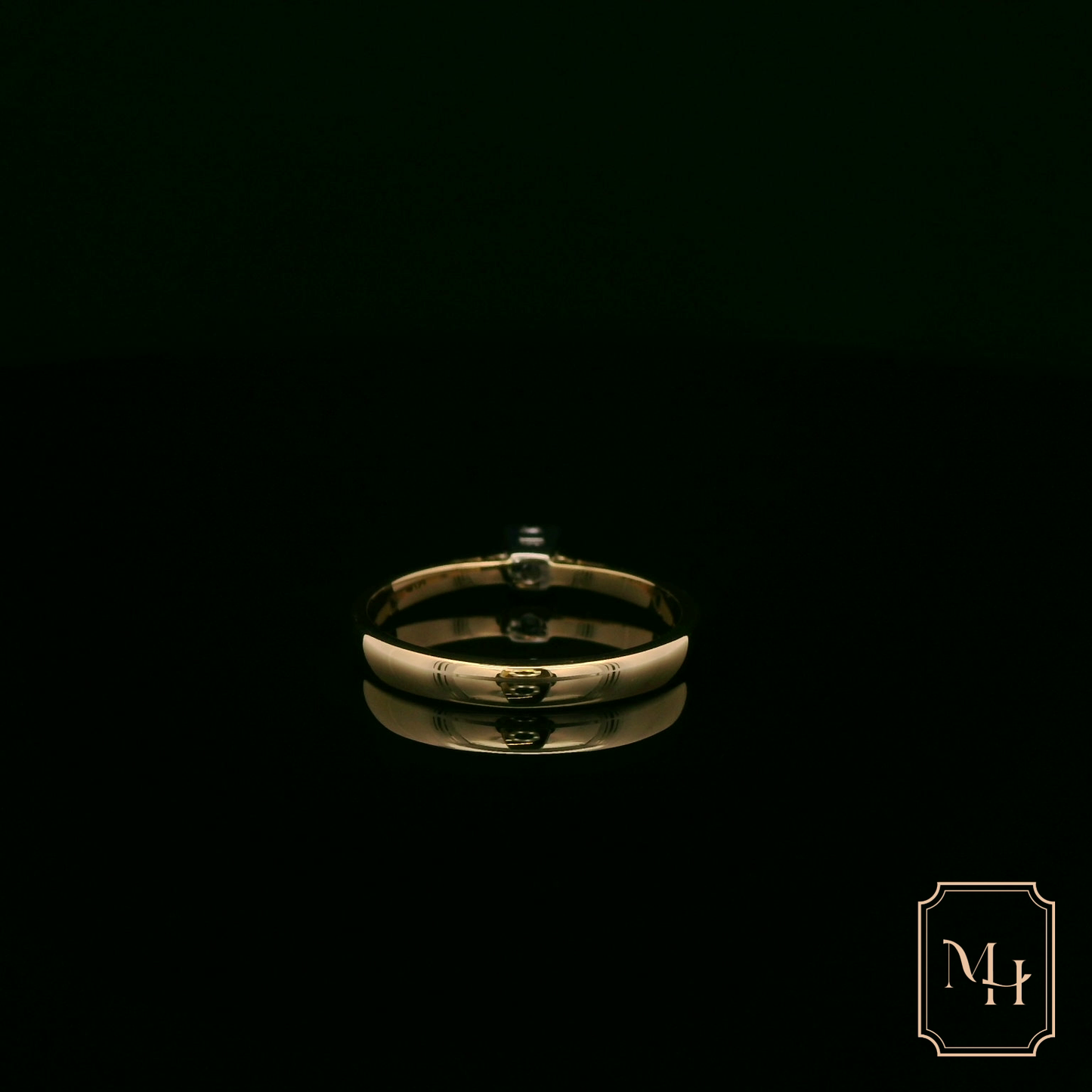 Single-Stone Diamond Ring
