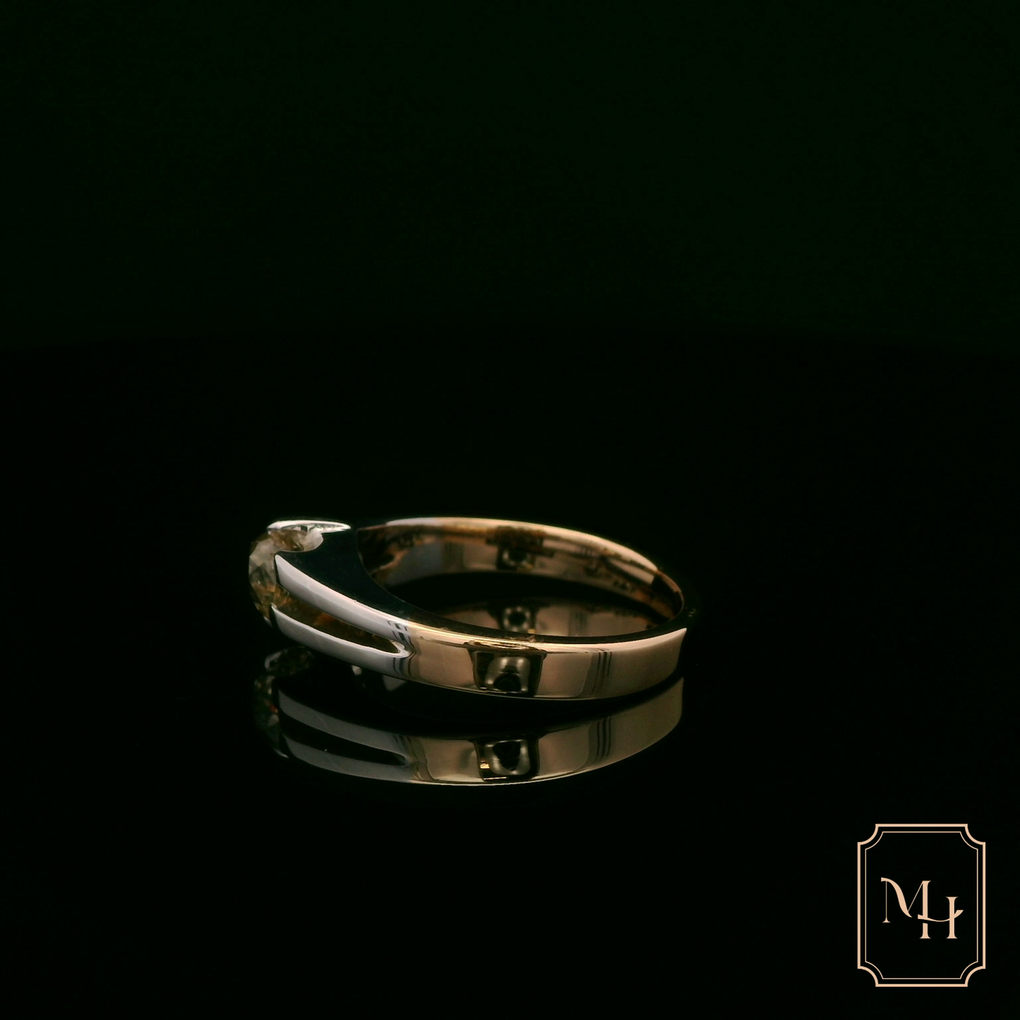 Gemstone Split-Shoulder Ring