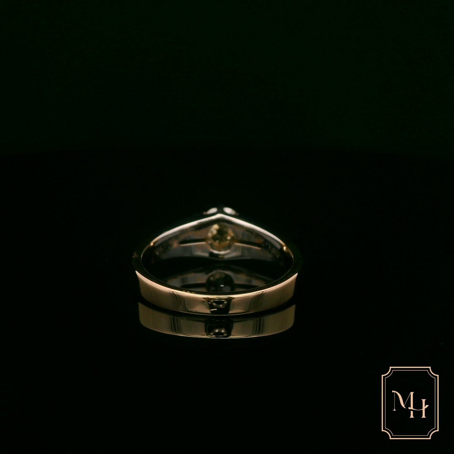 Gemstone Split-Shoulder Ring