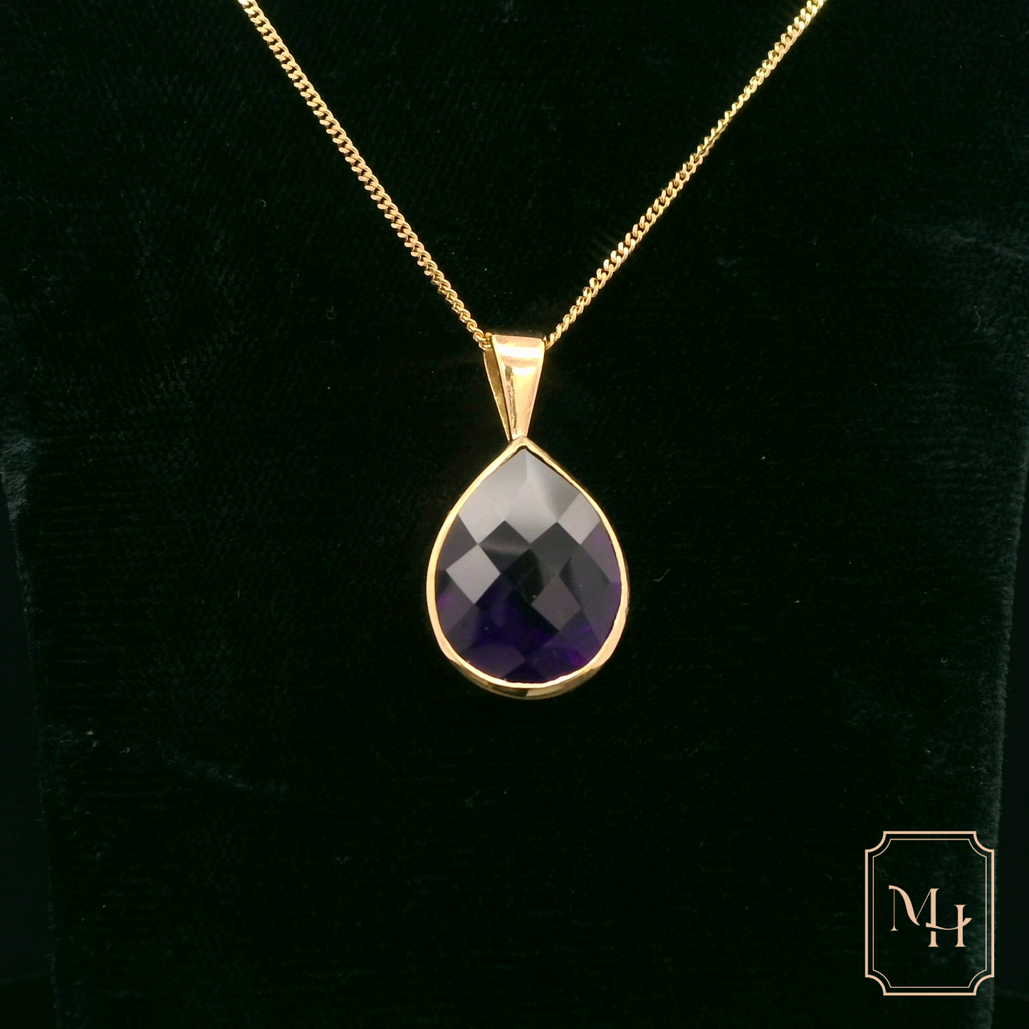 Elegant Purple Gemstone Pendant