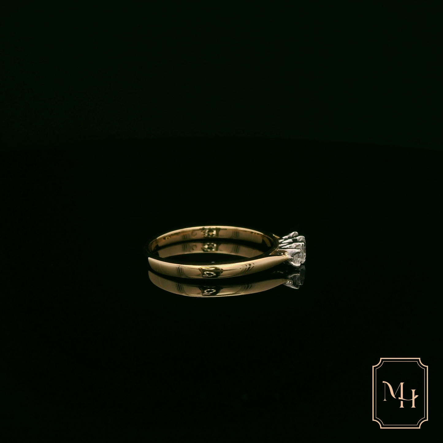 Triple-Headed Diamond Ring