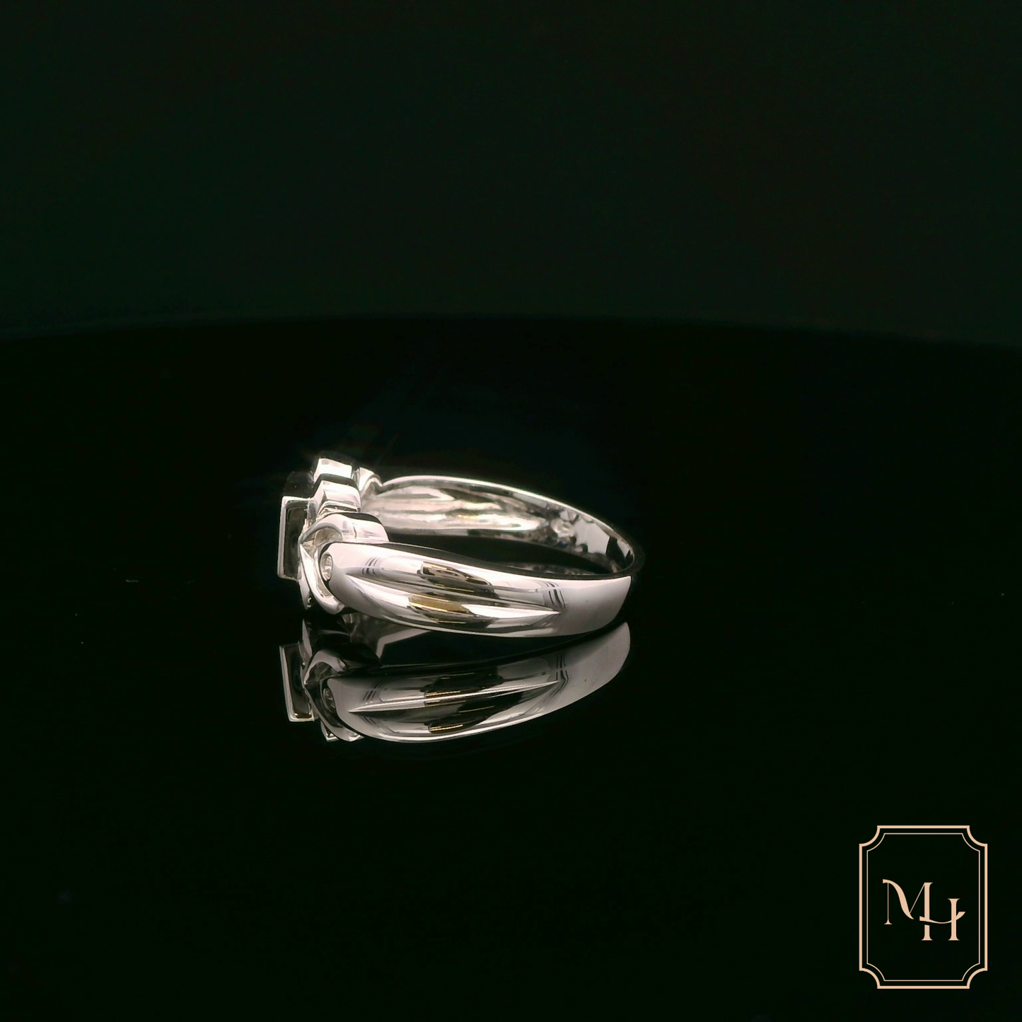 Royal Sapphire Diamond Ring