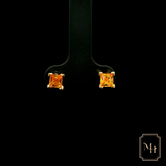 Four-Claw Orange Sapphire Stud Earrings