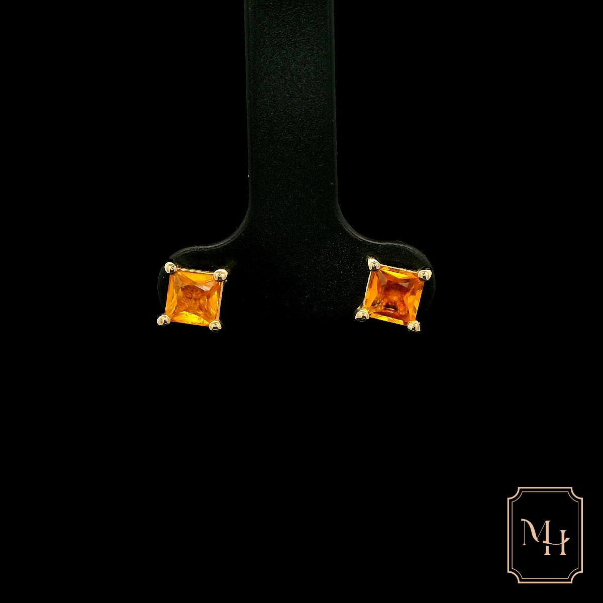Four-Claw Orange Sapphire Stud Earrings
