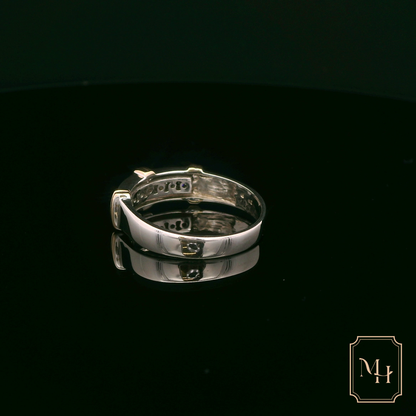 Seven-Stone Diamond and Gold Ring