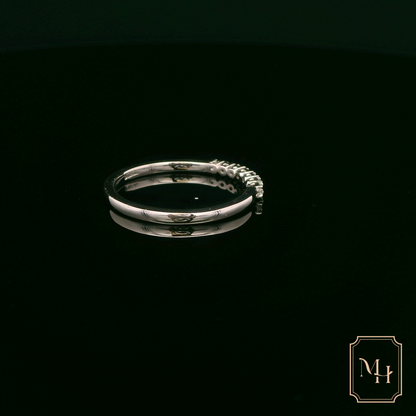 Seven-Stone Diamond & Gold Ring