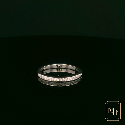 Single-Row Diamond Ring