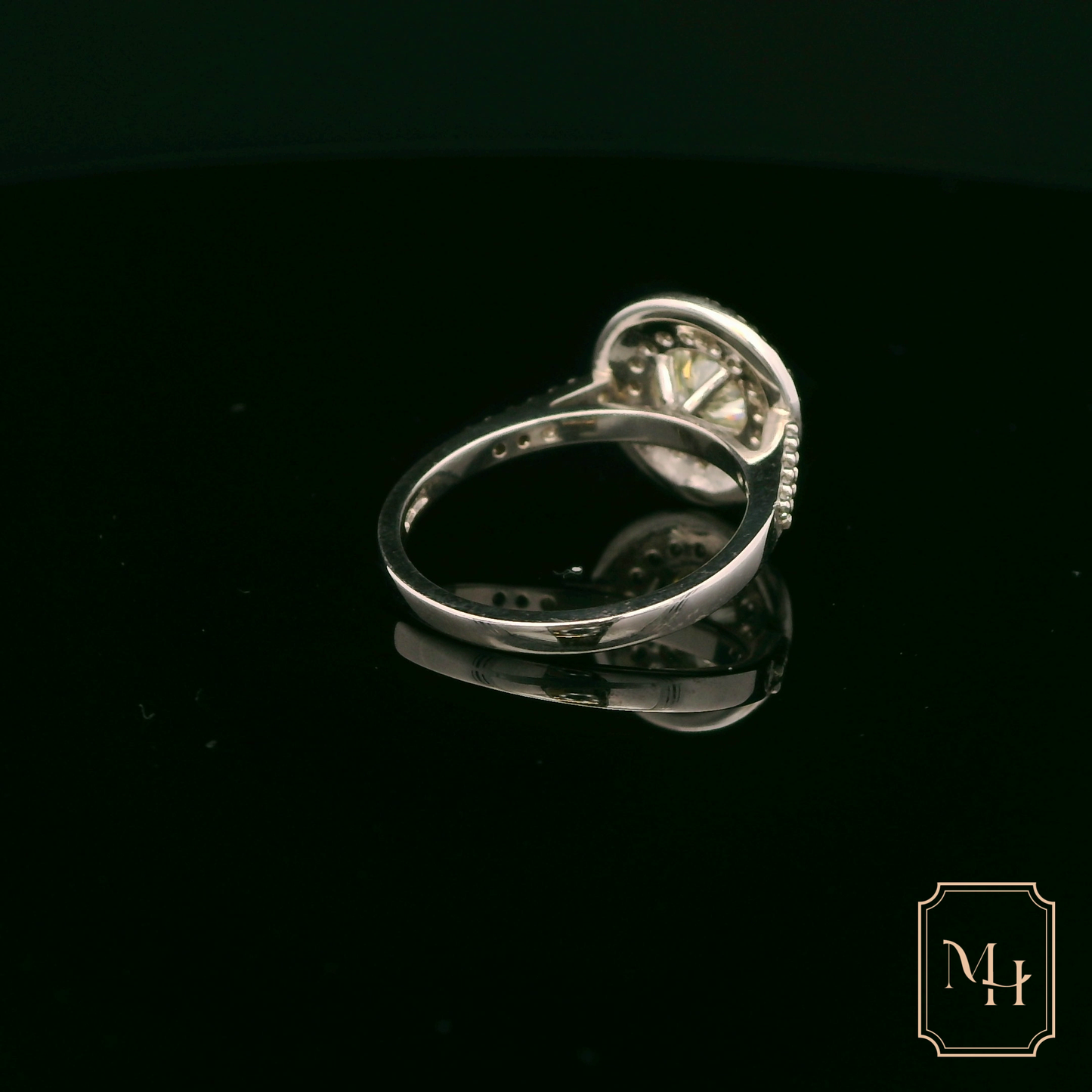 Round Double-Halo Diamond Ring