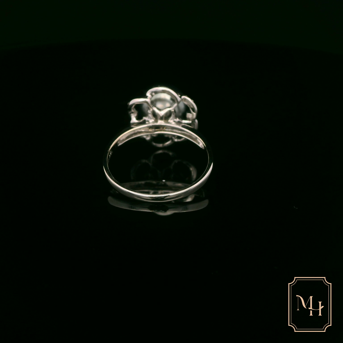 Pearl & Diamond Ring