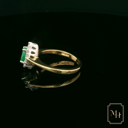 Emerald & Diamond Pear-Shaped Ring