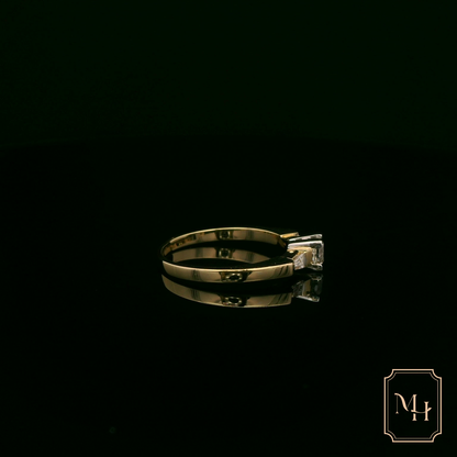 Triad-Diamond Ring