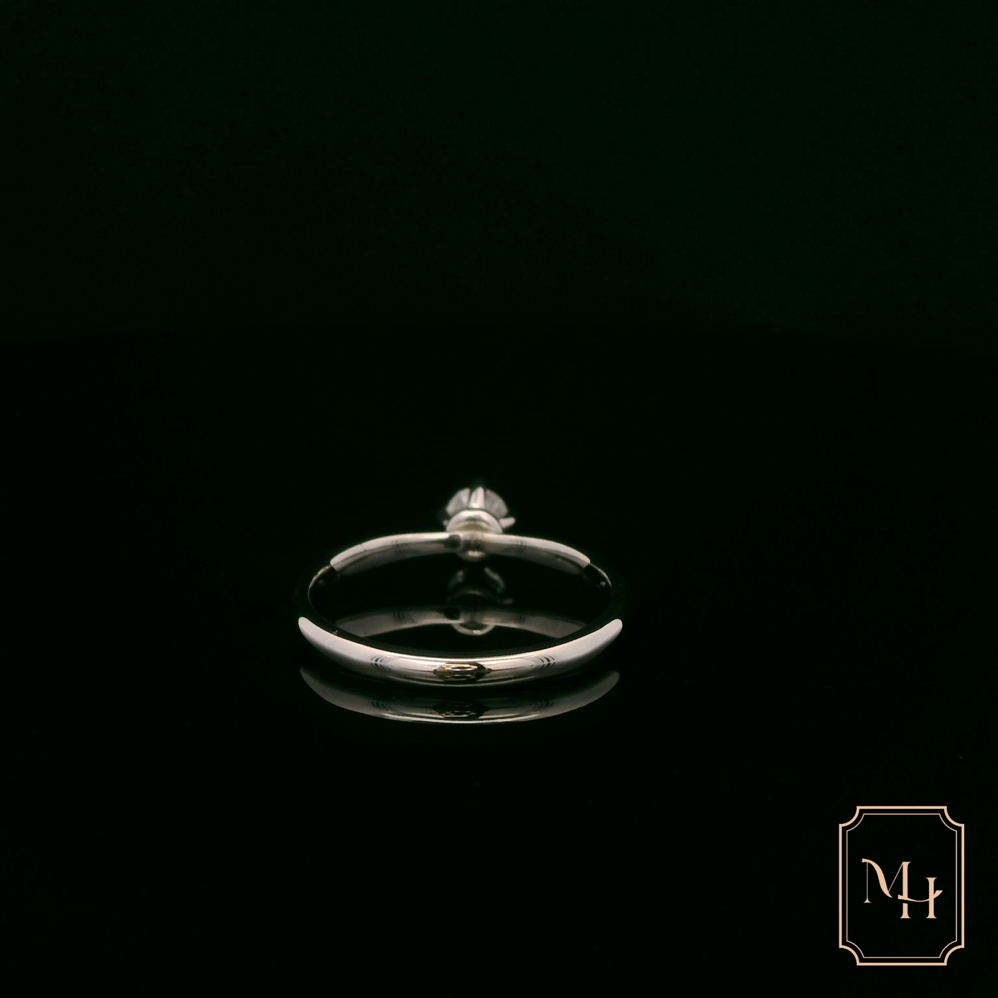 Solitaire-Diamond Ring