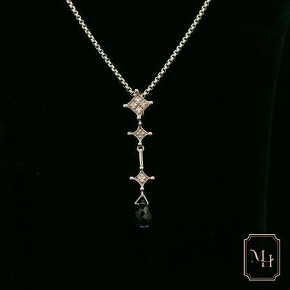 Elegant Silver Pendant Necklace