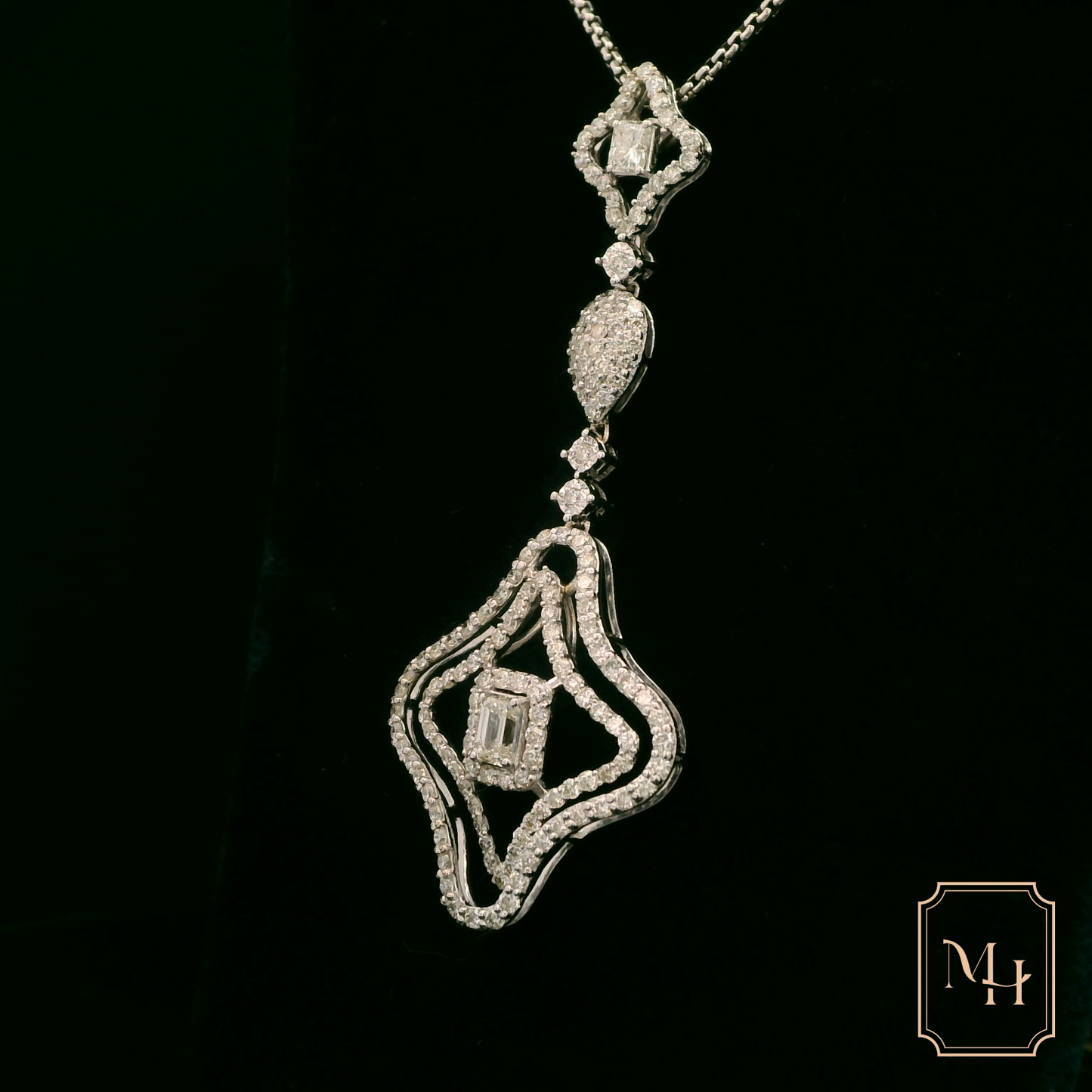 Elegant Diamond Pendant Necklace