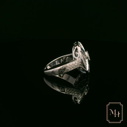 Sapphire & Diamond Shielded Ring