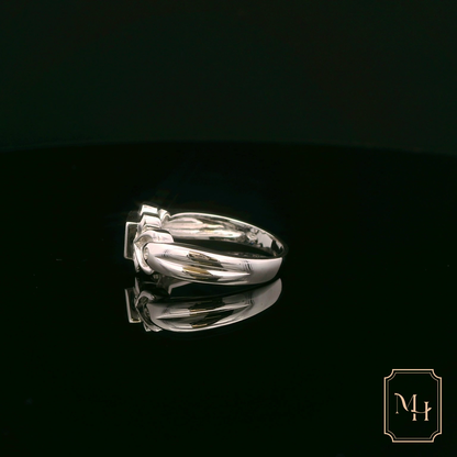 Royal Sapphire Diamond Ring