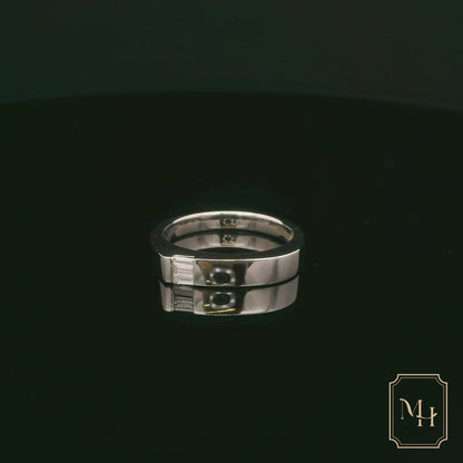 Baguette-Set Diamond Ring