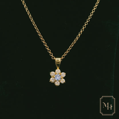 Elegant Floral Pendant Necklace