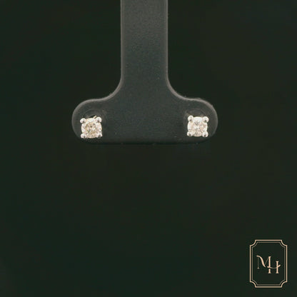 Four-Claw Diamond Stud Earrings